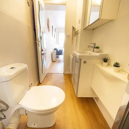 34 By Interhome